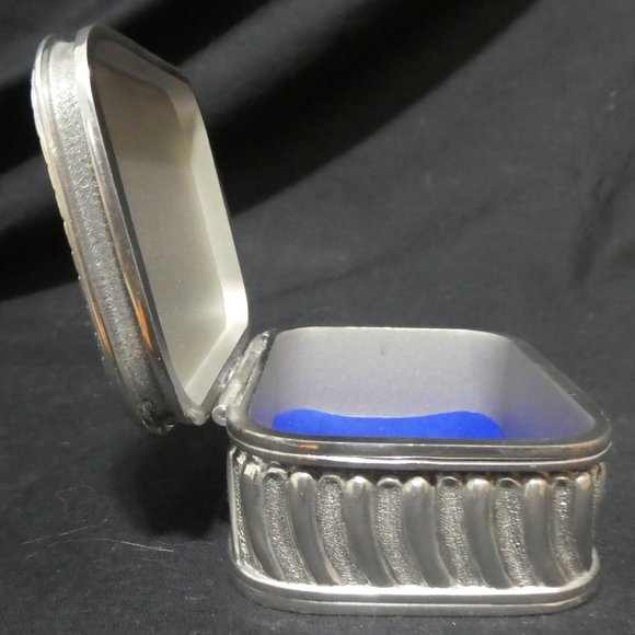 ROYAL SELANGOR | Floral Storage Chest | Pewter | Vintage - Picture 10 of 13